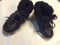 Zara  Kleinkind Jungen Boots/ Halbstiefel Größe 29 warm gefüttert München - Ramersdorf-Perlach Vorschau