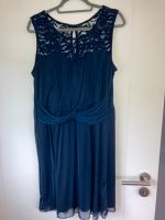 Knielanges Cocktailkleid 44/46 Nordrhein-Westfalen - Medebach Vorschau