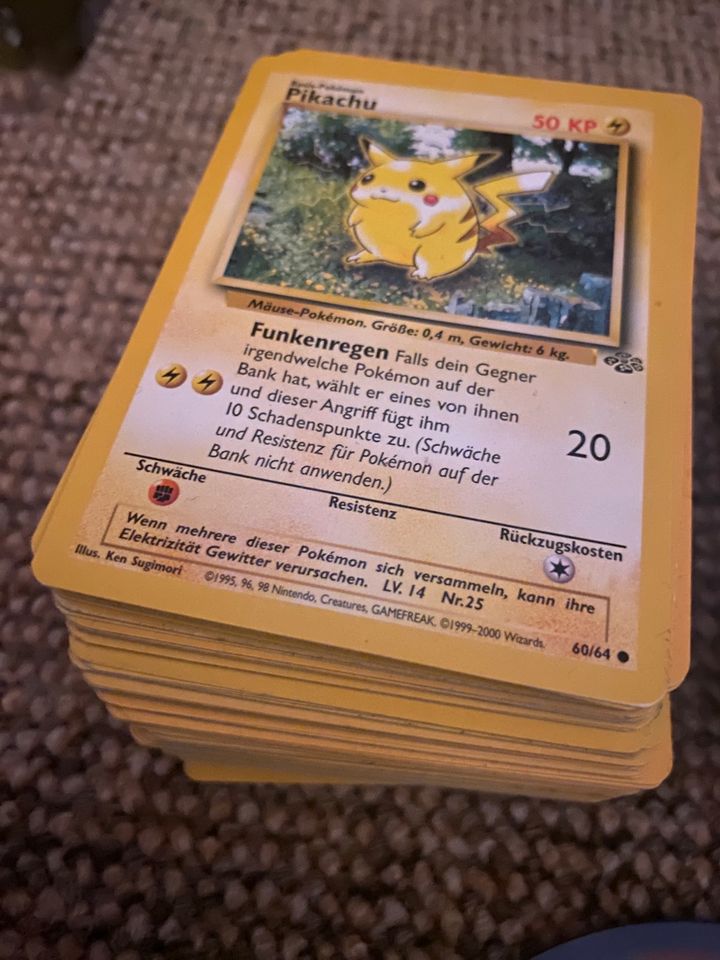 Pokémon Karten Set (1995, 96, 98) in Poing