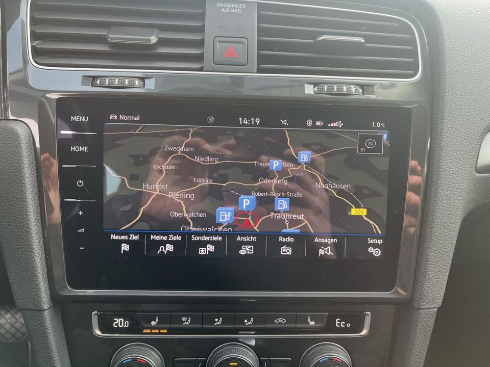 Volkswagen e-Golf Navi Soundsystem LED Sperrdiff. Apple Car in Traunreut