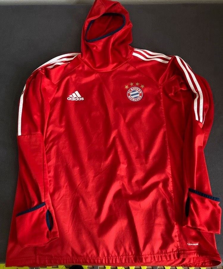 FC Bayern Adidas Shirt Pullover Training XL *sehr gut* in Ingolstadt