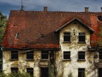 Suche Haus,,Bauernhaus,Abrisshaus.Mehrfamilienhaus. Baden-Württemberg - Nürtingen Vorschau