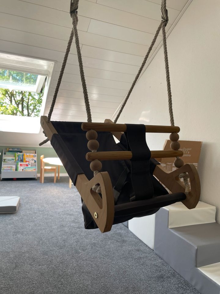 Stoffschaukel Holzschaukel Indoor Schaukel Baby skandi Design in Dortmund