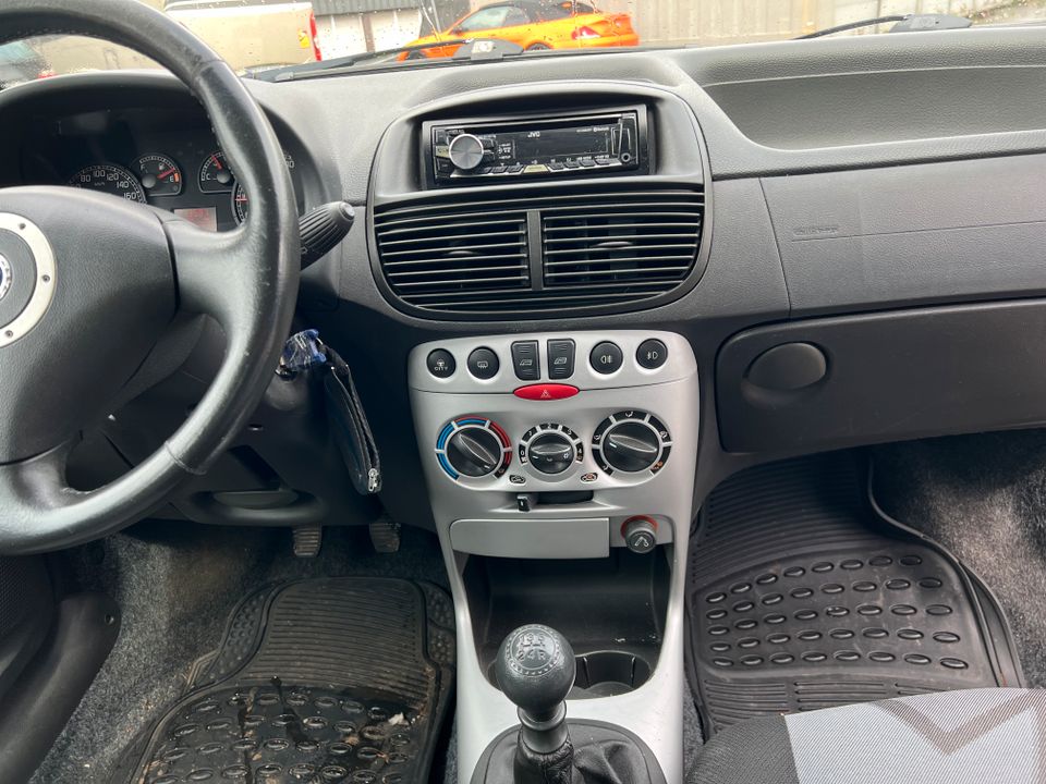 Fiat Punto 1.2 Klima in Koblenz