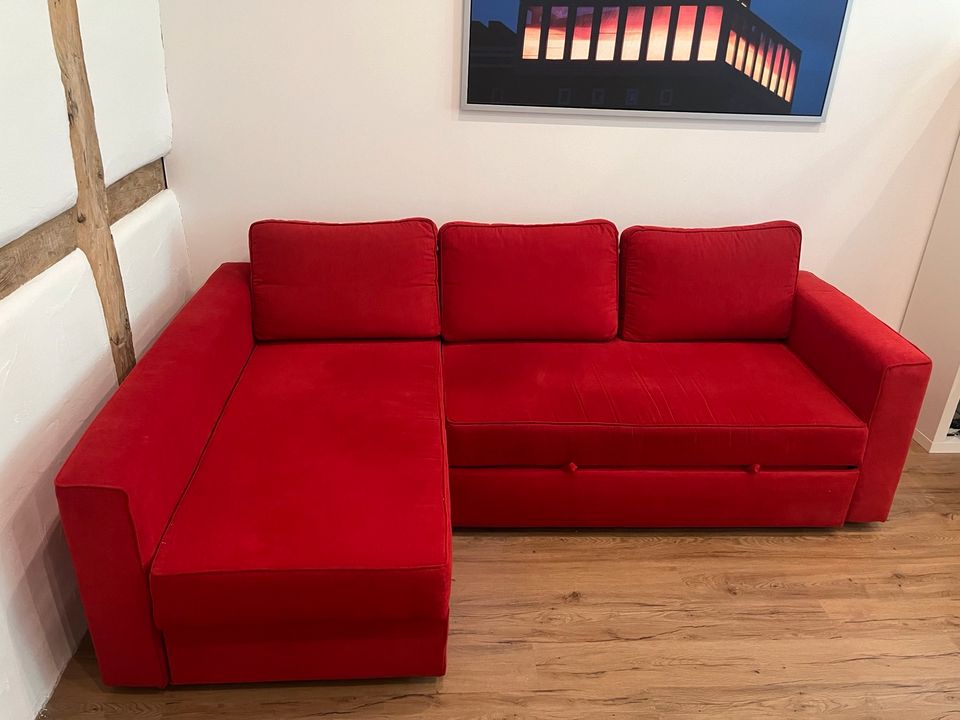 Sofa / Schlafsofa Ikea rot // gut gepflegt in Wadersloh