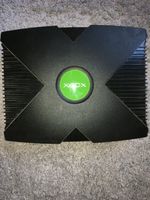 XBOX Video Game System WA 98052-6399 USA mit 2 Controllern Baden-Württemberg - Hambrücken Vorschau