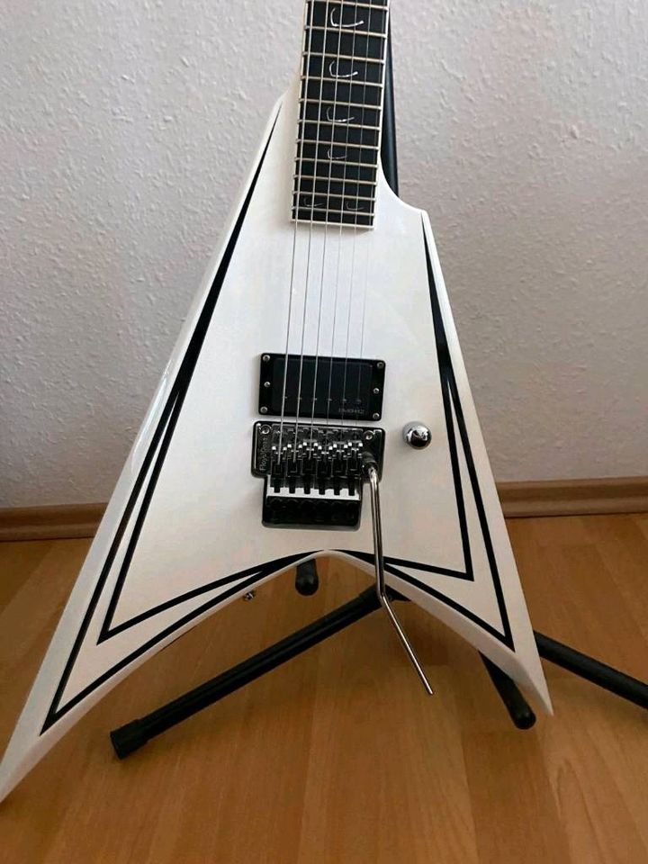 ESP LTD ALEXI 600 SCYTHE in Neundorf 