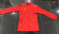 Nike Jacke Fußball Regenjacke Größe S wie neu Bayern - Kaufering Vorschau