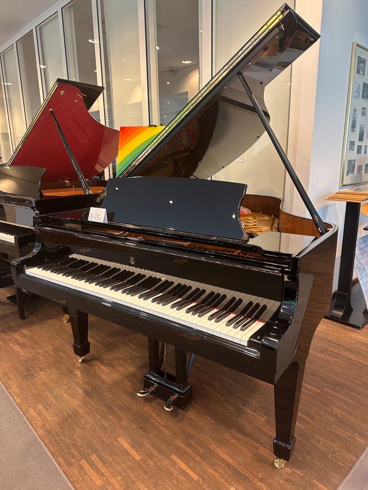 Steinway Flügel M-170 generalüberholt vom Hersteller, Bj. 1972 in Berlin