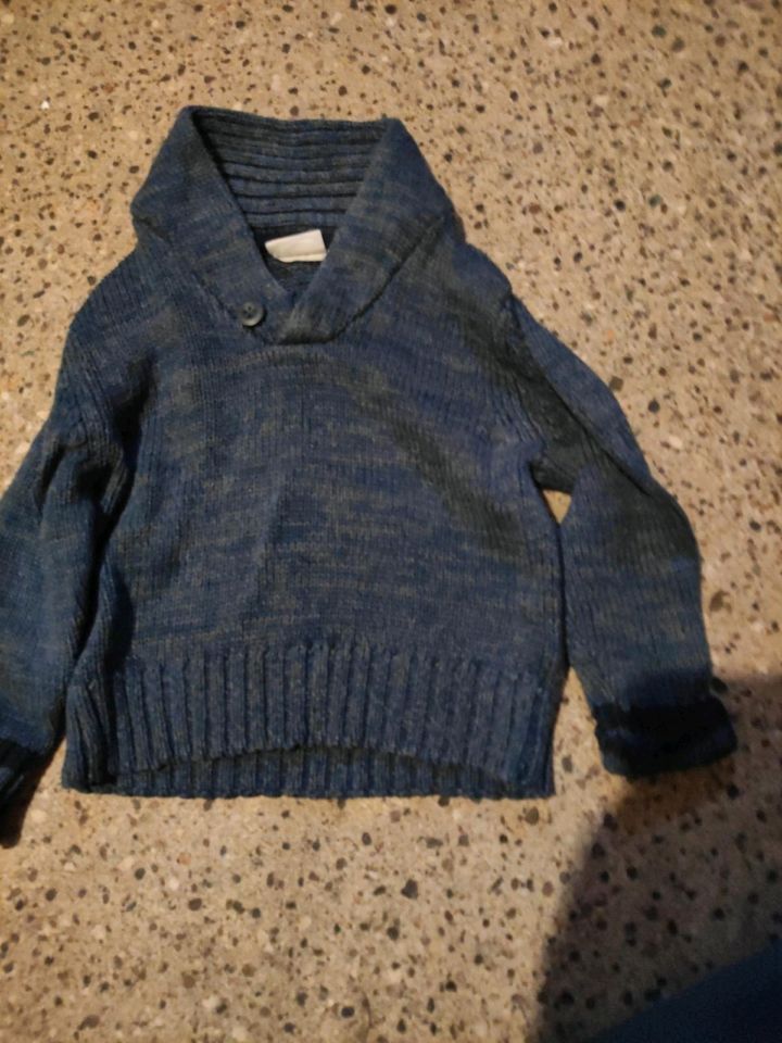 Baby Pullover in Kiel