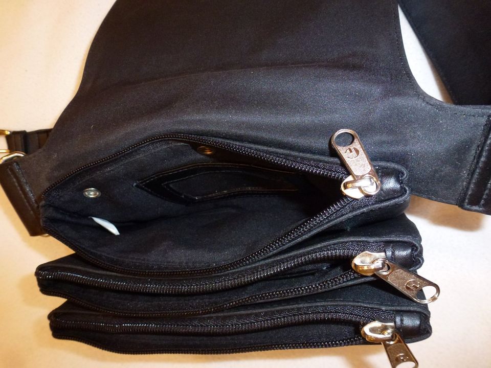 Carryland Bauchtasche Gürteltasche Belt bag Hüfttasche in Berlin