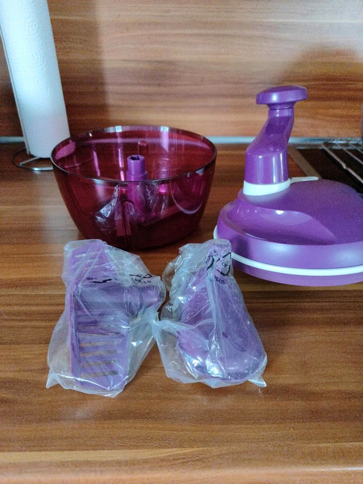 Tupperware Quick Chef lila in Trier