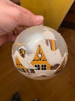 Weihnachtskugel groß handbemalt Glas Winterlandschaft & Kirche Nordrhein-Westfalen - Velbert Vorschau