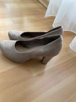 Damen Pumps Berlin - Neukölln Vorschau