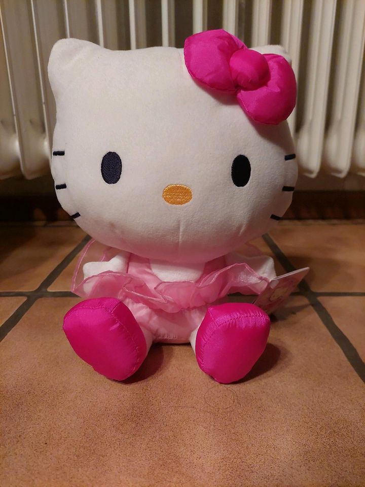 Bella Ballerina Hello Kitty Plüschtier in Nettetal