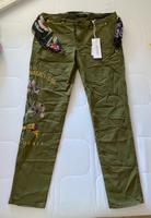 Guess Frauen Stickerei und Zubehör Schal Hose West - Nied Vorschau