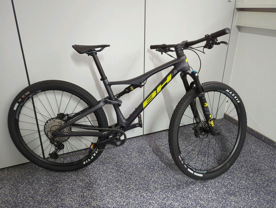 Orbea BH Lynx Race 7.0- Mountainbike Fully - stark reduziert in Donaueschingen