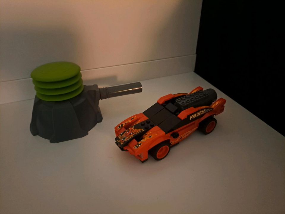 Lego 8227: Racers - Drachen Rennwagen in Leipzig