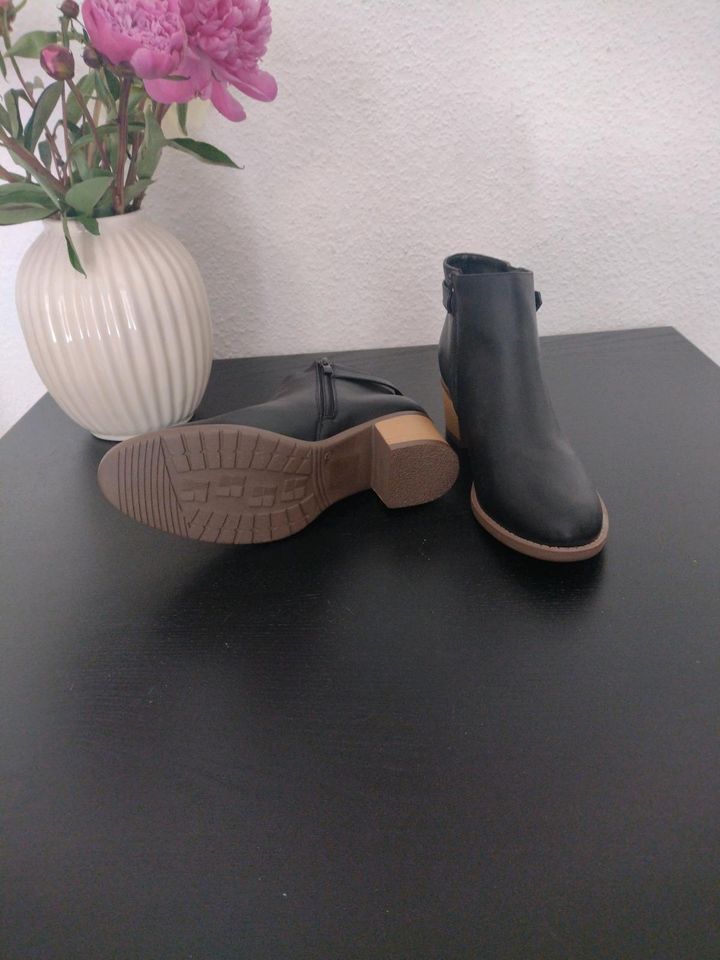 Stiefelette Bonprix Schwarz Neu in Mauritz