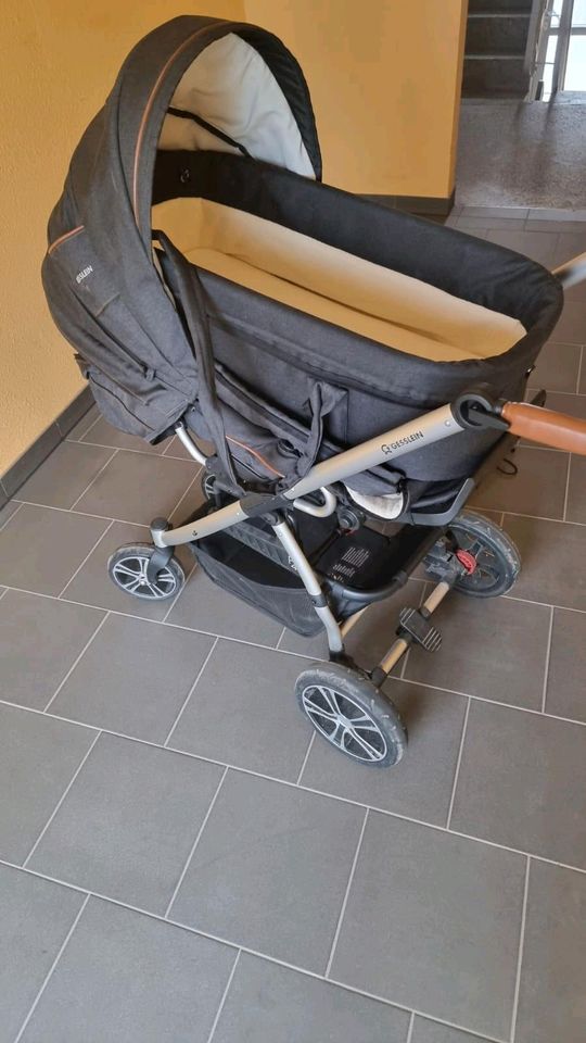 Kombi Kinderwagen in Wurzen