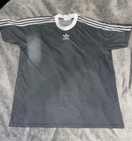 Adidas Shirt / Trikot grau 2XL Berlin - Neukölln Vorschau