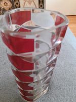 Vase drei ekige glas vase mit rot Essen - Altenessen Vorschau