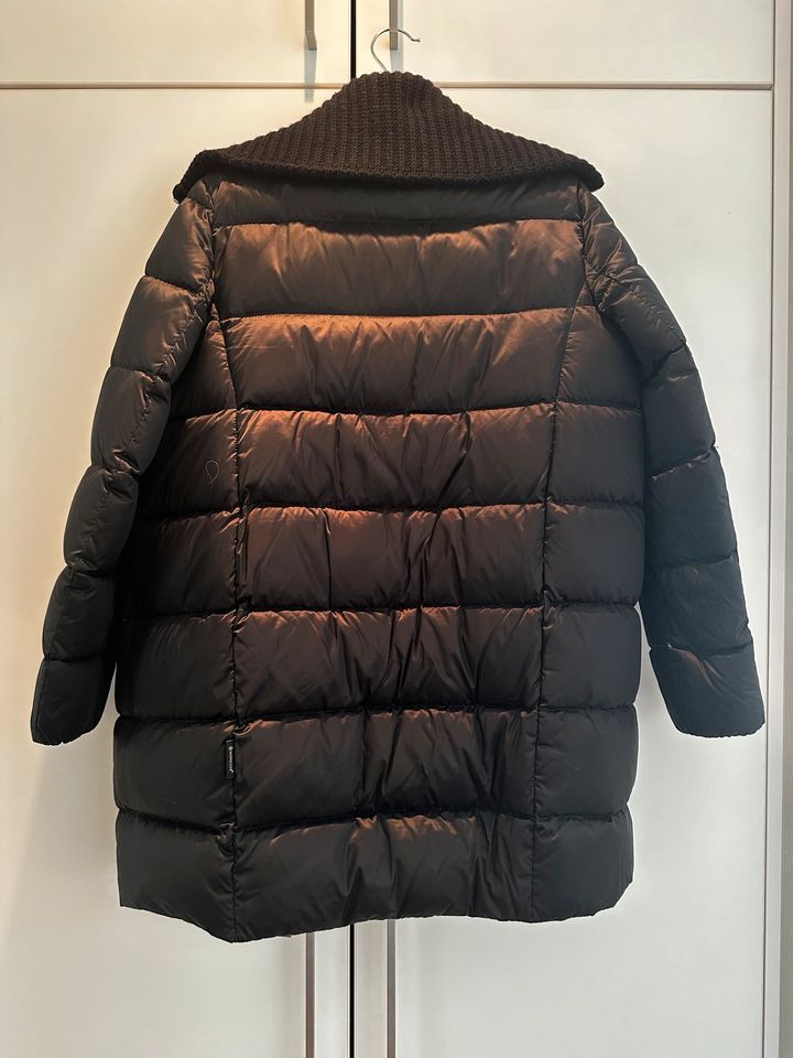 Original Moncler Mantel/Jacke in Kaarst