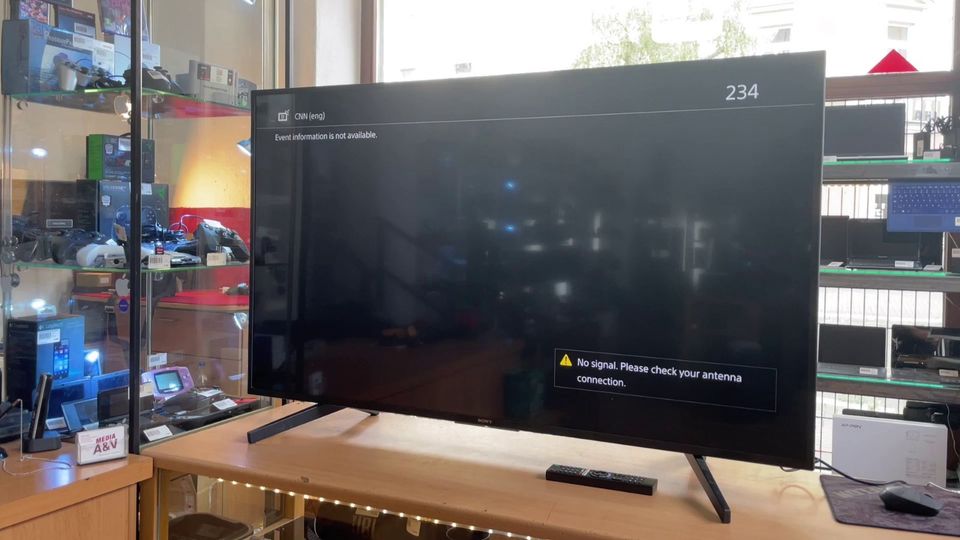 Sony B 55 Zoll 4k Smart TV *Bastler Gerät , Display Defekt in Dresden