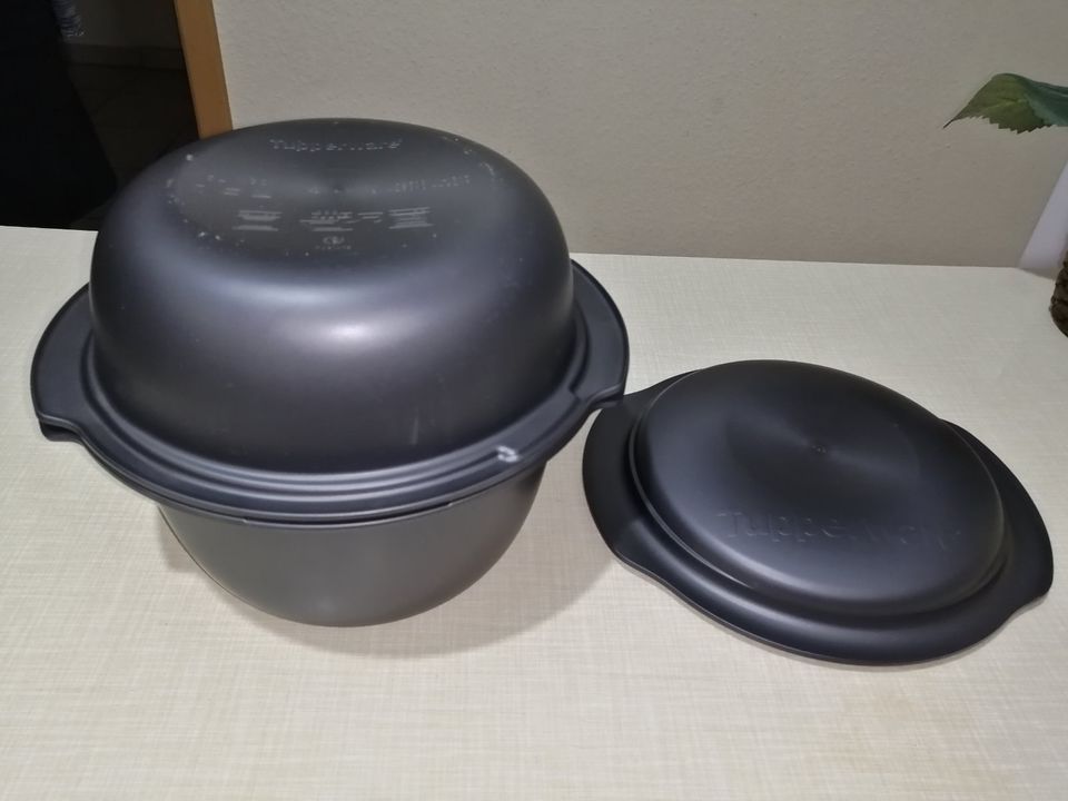 Tupperware *NEU* Ultra Rund-Set /Kasserolle / Auflaufform in Kaisersesch