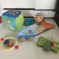 Babyspielzeug FisherPrice Sterntaler Goki Holzspielzeug Greifling Eimsbüttel - Hamburg Schnelsen Vorschau