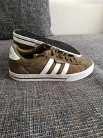 Adidas Sneaker olive fast neu Nordrhein-Westfalen - Werther (Westfalen) Vorschau