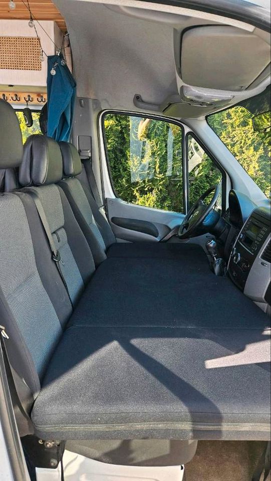 FAMILIENCAMPER VW Crafter L4H3 6 Sitzer Wohnmobil in Springe