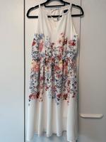 Sommerkleid Blumenmuster Nordrhein-Westfalen - Geldern Vorschau