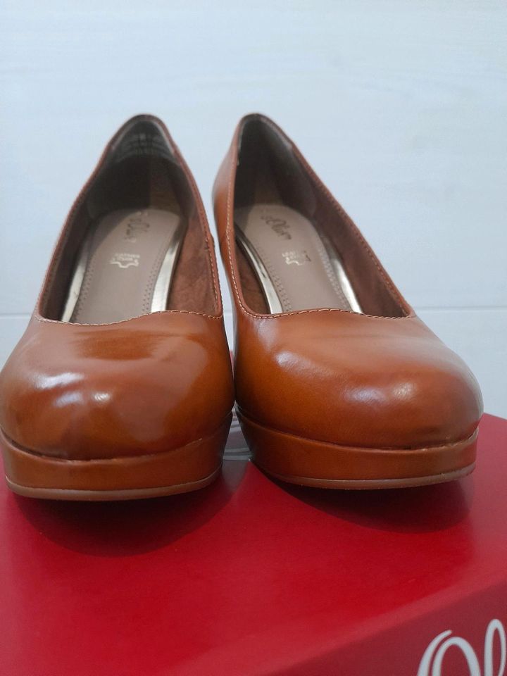 Neu s.Oliver Pumps 39 Nut Nappa Cognac Braun Leder in Mannheim