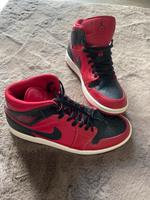 Nike Jordan 1 Mid Reverse Bred | Sneaker Östliche Vorstadt - Peterswerder Vorschau