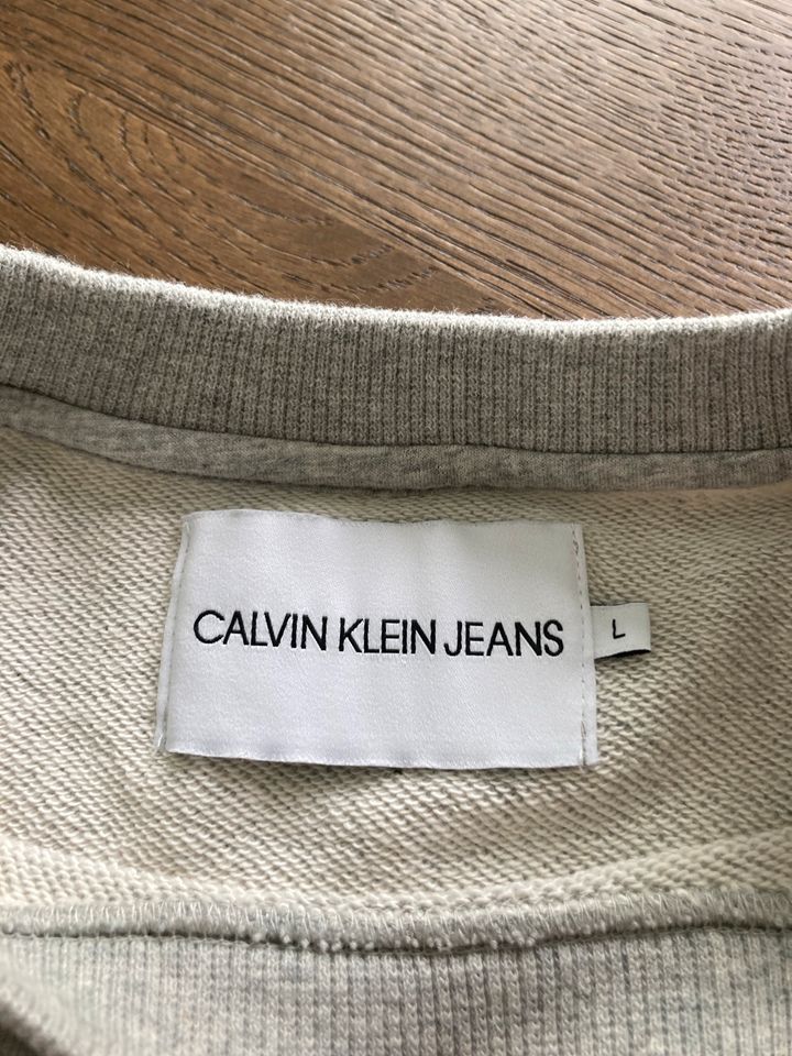 Sweatkleid von Calvin Klein Jeans in Braunschweig