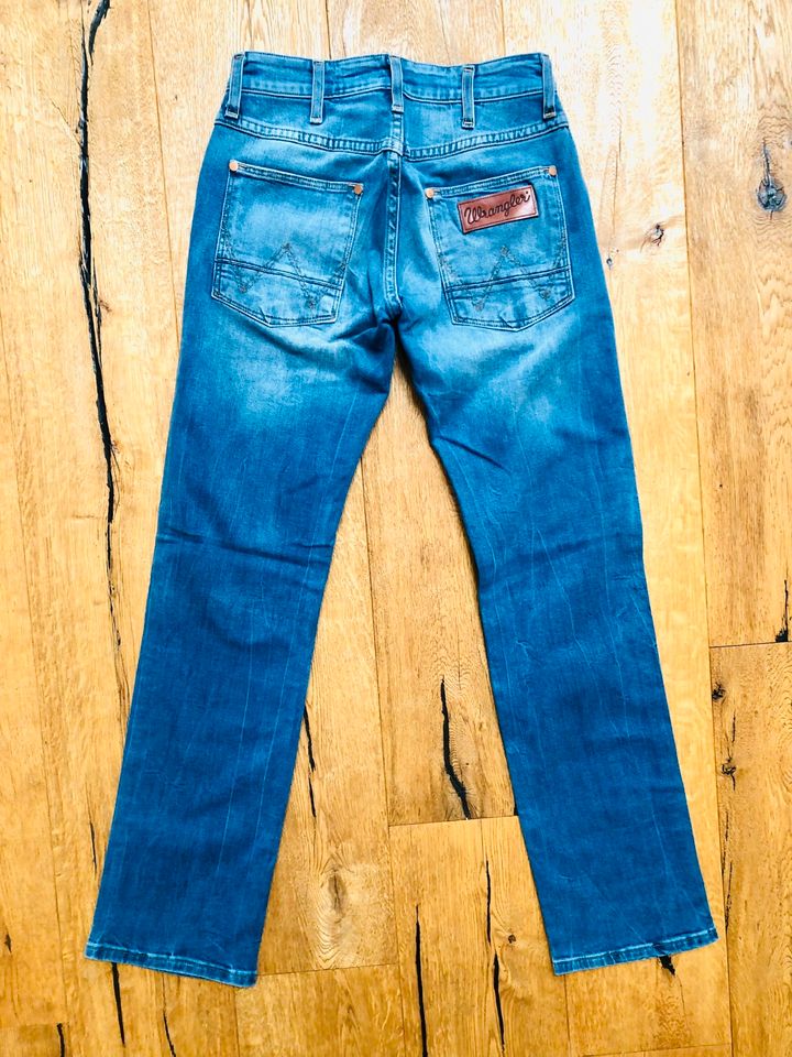 WRANGLER Jeans CRANK 28/32 - neuwertiger Zustand in Wesseling