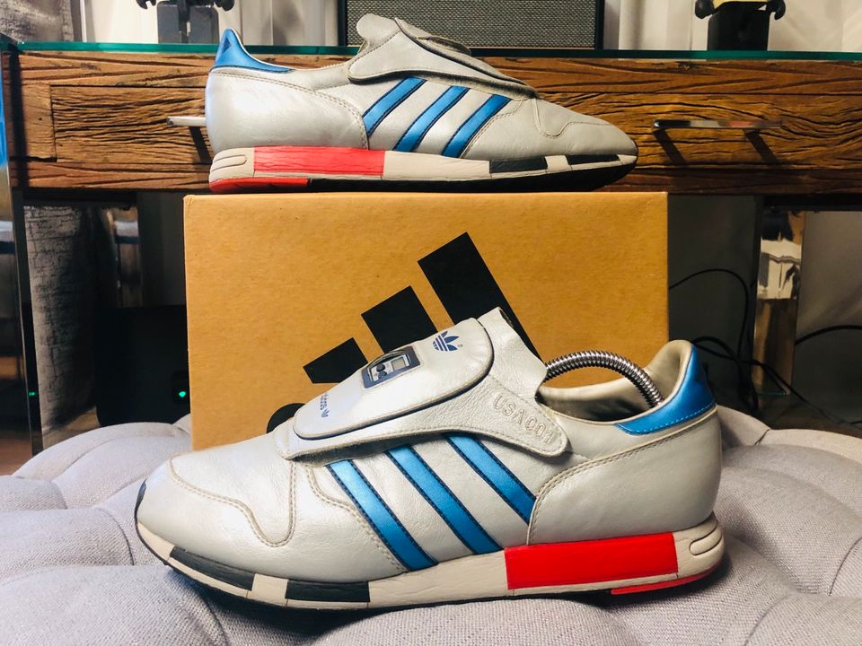 Adidas Micropacer Millennium 2000 USA 001 in Berlin