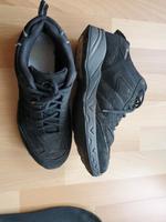 New Balance * schwarze Halbschuhe * Gr. 40 Leipzig - Schleußig Vorschau
