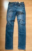 Hollister Jeans 7R mit Löchern Niedersachsen - Ronnenberg Vorschau