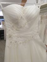 Brautkleid Ivory A-Linie Größe 38 Hessen - Idstein Vorschau