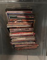 1 Kiste LP‘s, Maxi Singles und Sampler 80 er Jahre Popmusik Nordrhein-Westfalen - Remscheid Vorschau