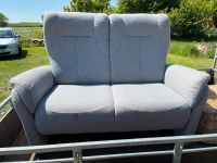 Graues Zweisitzer Sofa Niedersachsen - Ihlienworth Vorschau