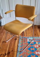 Stapelbarer Stuhl 40/4 von Rowland, dänisches Design, HOWE, Berlin - Neukölln Vorschau
