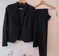 Blazer mit Anzughose dunkelblau Gr. 34 Damen Bremen - Horn Vorschau