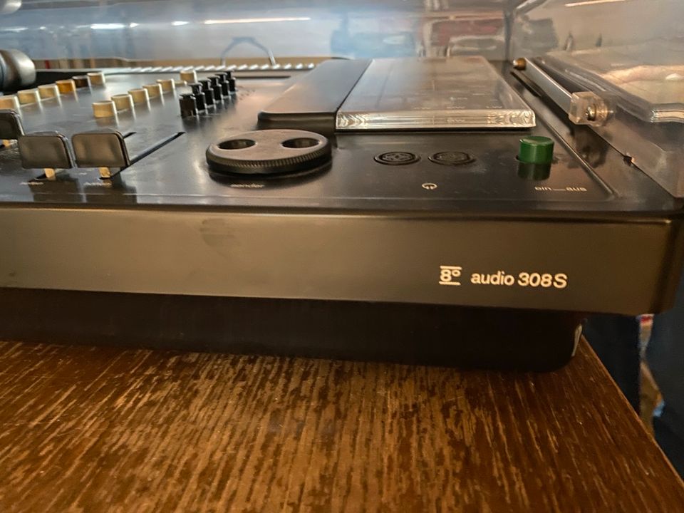 Braun Audio 308S, Plattenspieler mit Radio in Neusäß