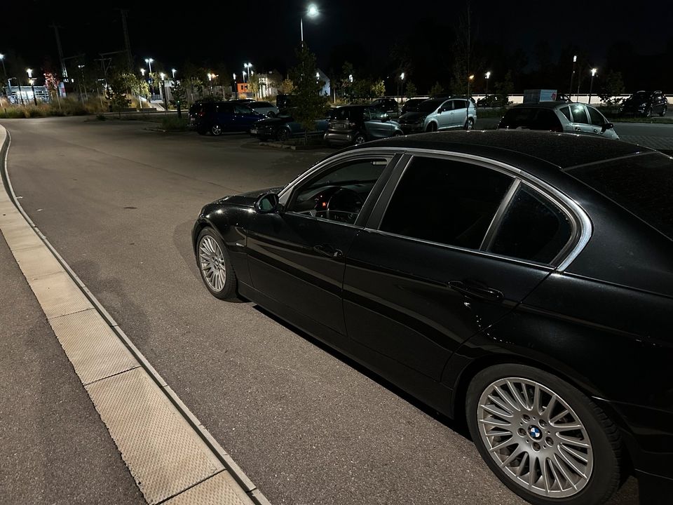 Bmw E90 325i in Augsburg