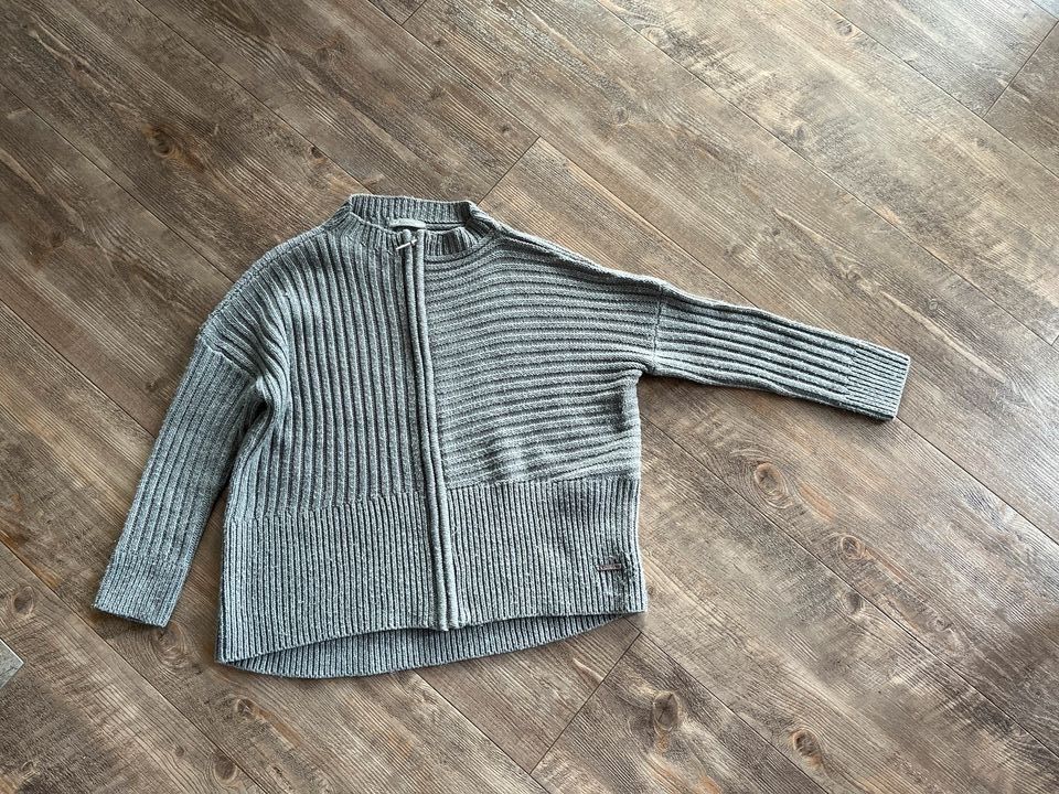 Mayoral Strickjacke Größe 152, NP 50€ in Ladbergen