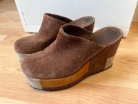 Paolo Moschino Clogs Wedges Schuhe Gr.38 Leder, Italy, retro Nordrhein-Westfalen - Meerbusch Vorschau