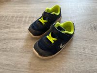 Nike Schuhe Gr. 23,5 Nordrhein-Westfalen - Overath Vorschau